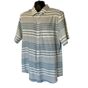 Front Street Men’s Short Sleeve Button Down